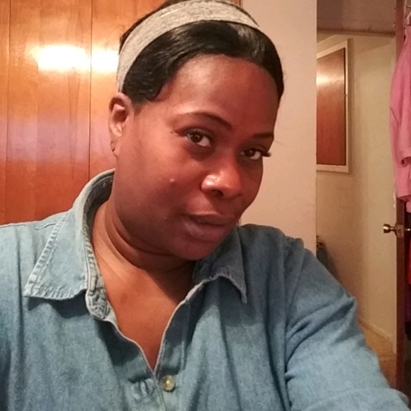 Boutique clothing, Shoes ,Coats ,Purses - Picture 1 of 1